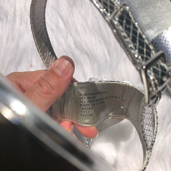 A.N.A. Senna Silver Bow Slingback Flat San… - Picture 9 of 9